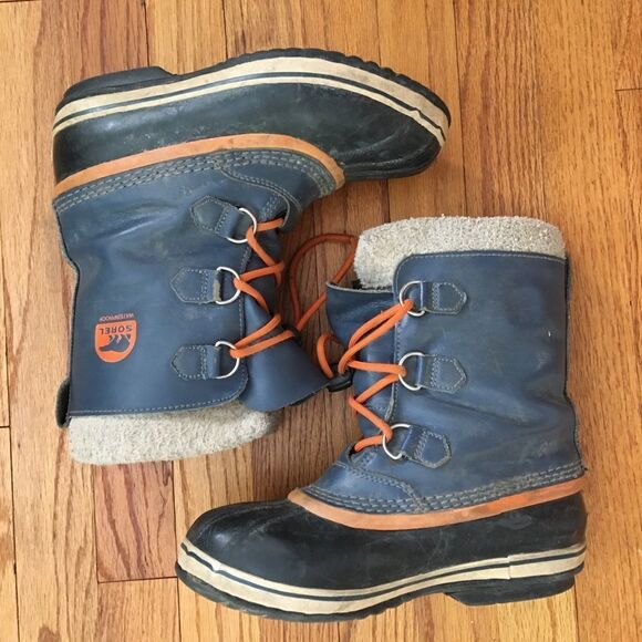 Sorel Mid Calf Waterproof Winter Boots in Gray & Orange | Size 6 - Picture 1 of 8